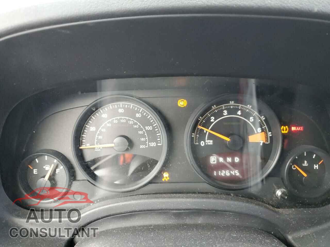 JEEP COMPASS 2015 - 1C4NJCBB6FD373256