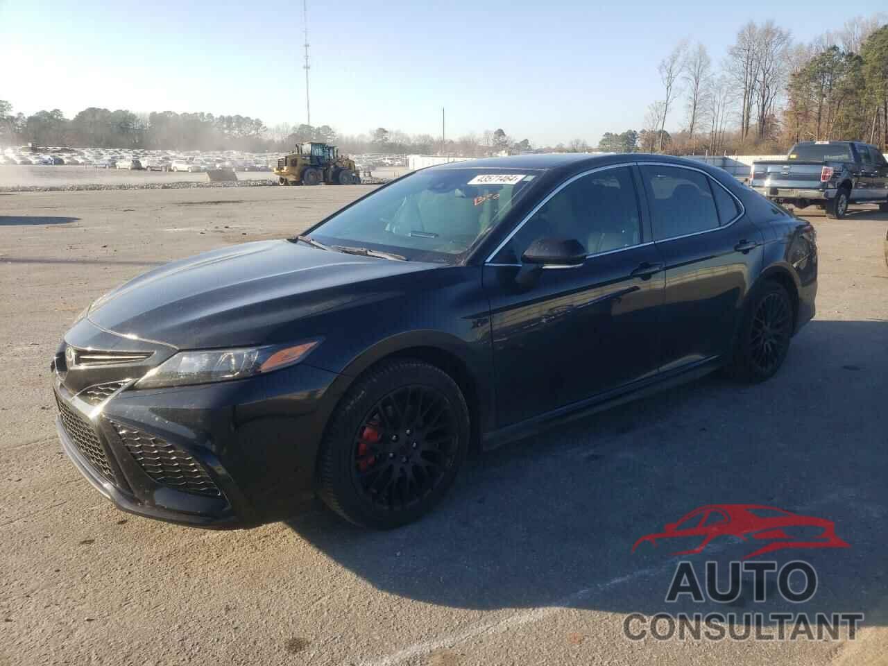 TOYOTA CAMRY 2022 - 4T1G11AK0NU673464