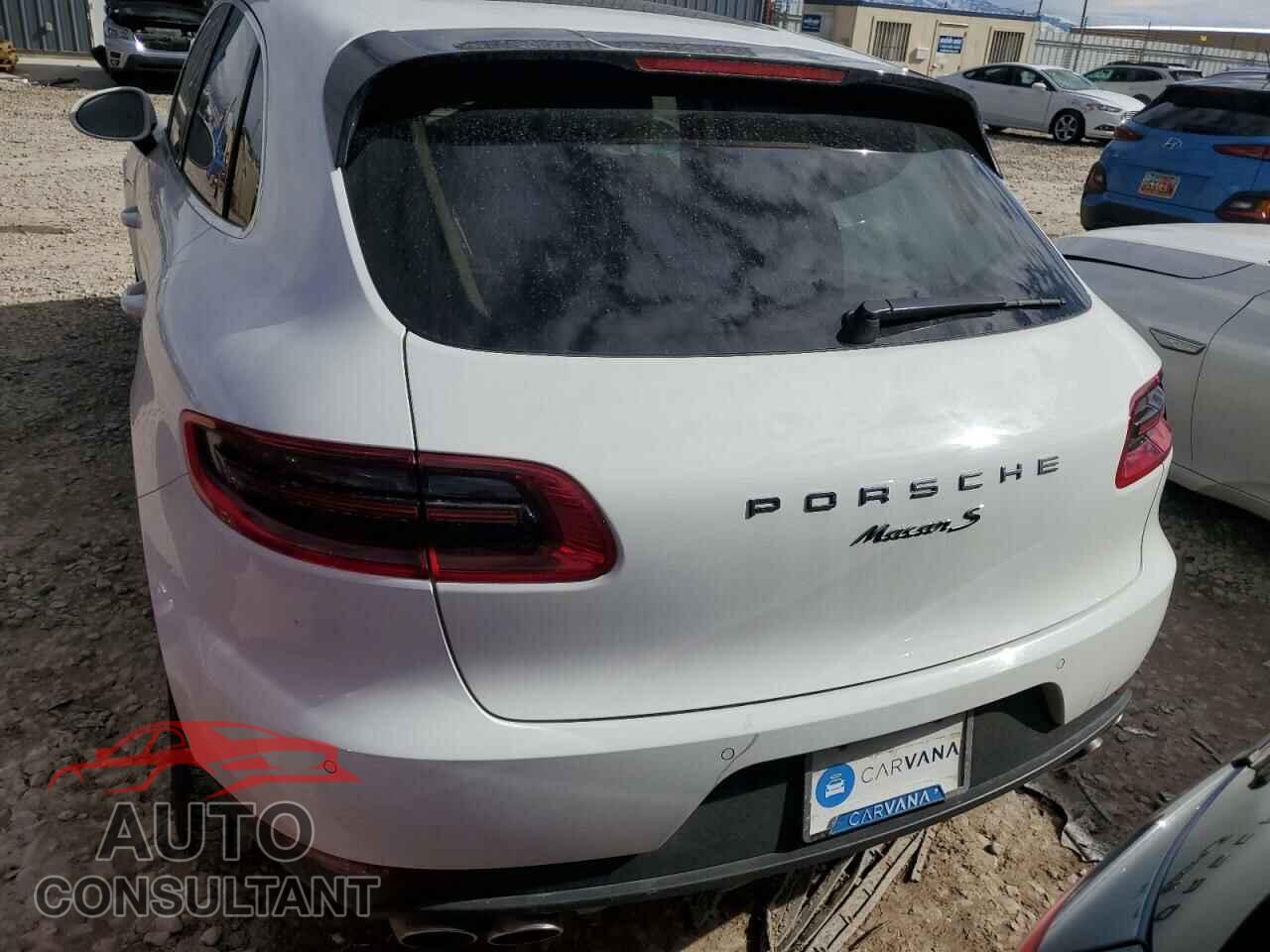 PORSCHE MACAN 2016 - WP1AB2A57GLB43619