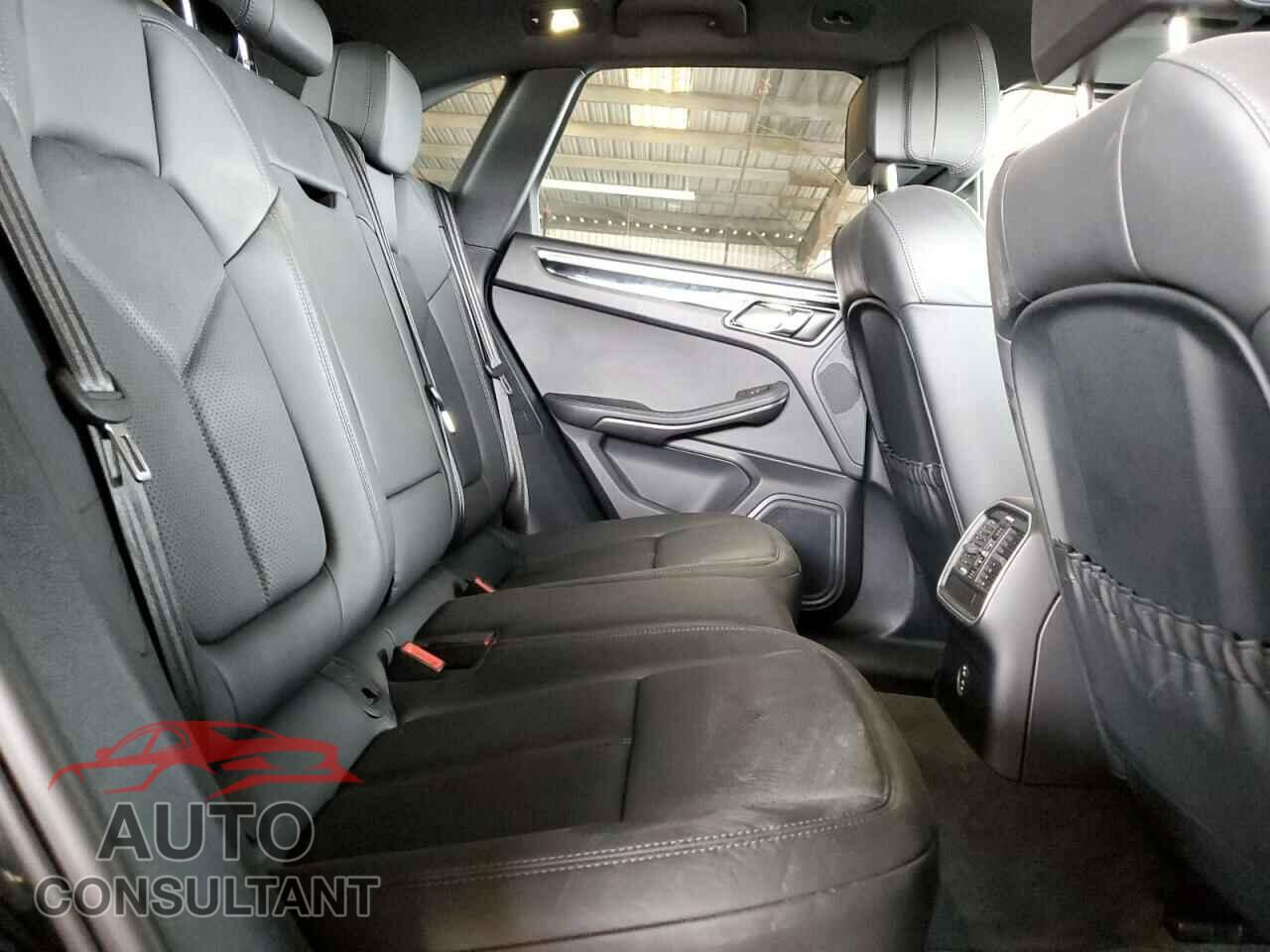 PORSCHE MACAN 2021 - WP1AA2A5XMLB17451