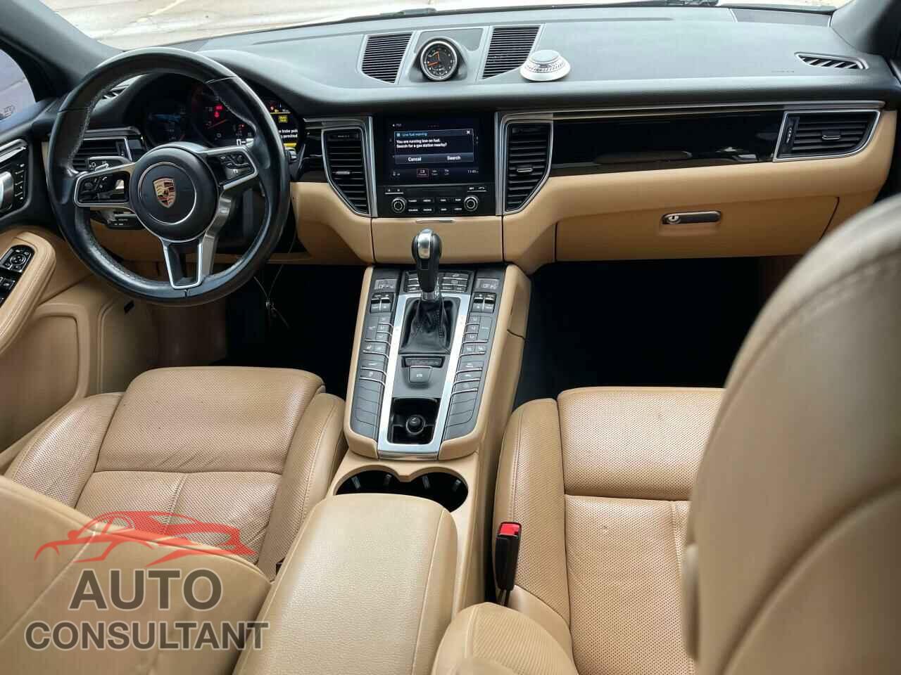 PORSCHE MACAN 2018 - WP1AA2A52JLB10019
