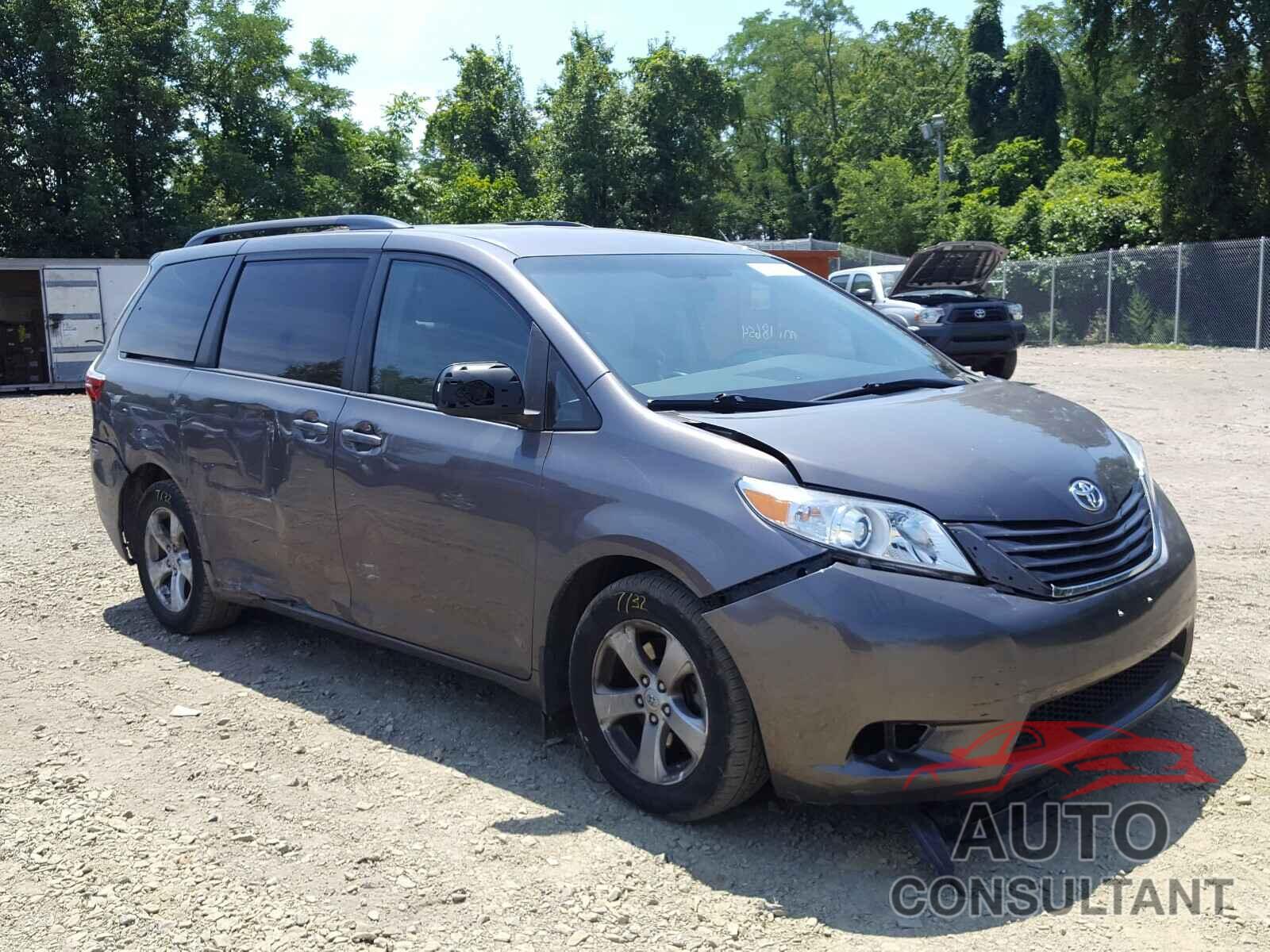 TOYOTA SIENNA 2017 - 5TDKZ3DC9HS780755