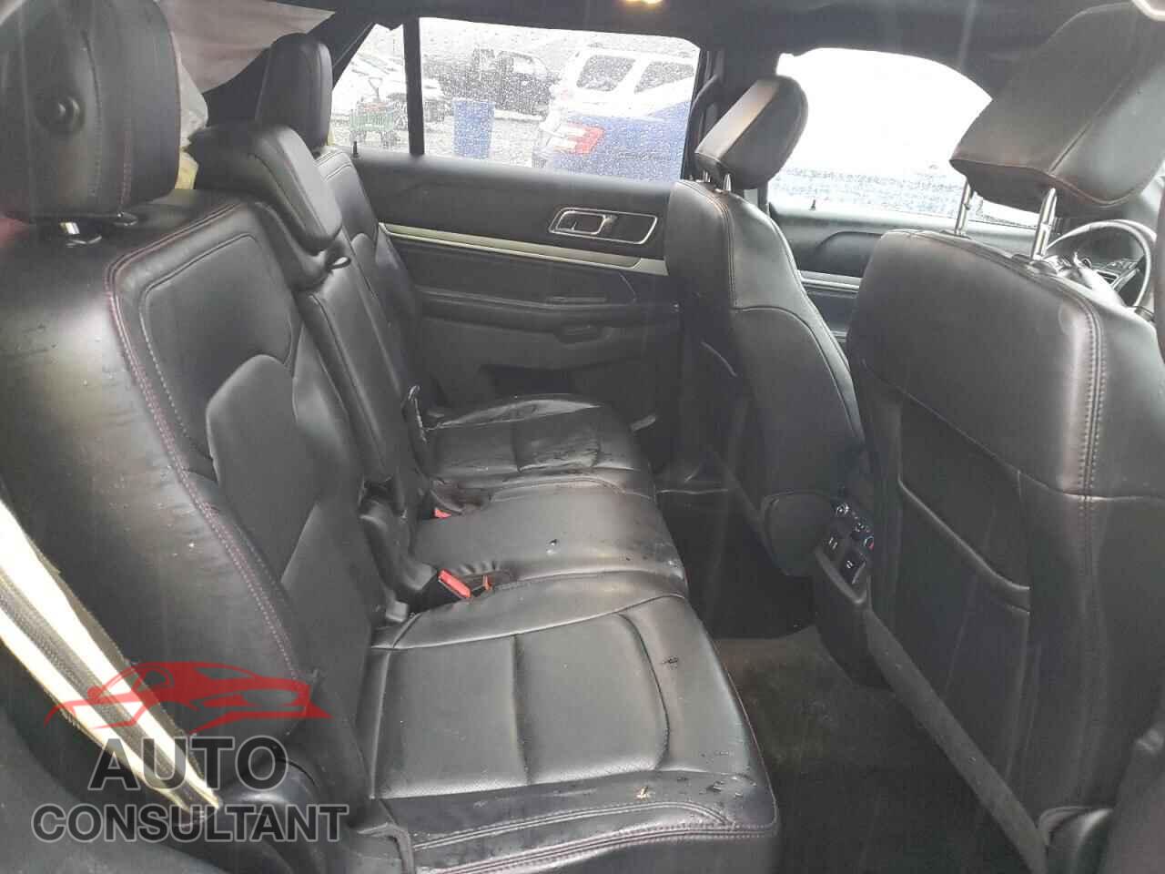 FORD EXPLORER 2018 - 1FM5K8GT4JGB38157