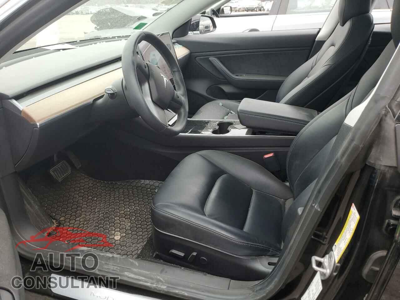 TESLA MODEL 3 2019 - 5YJ3E1EA9KF304583