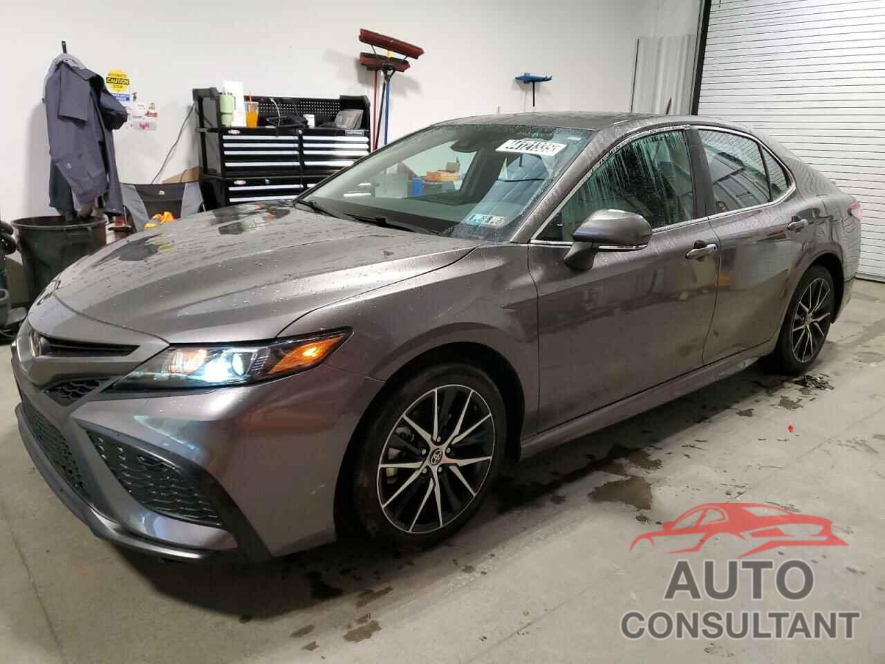 TOYOTA CAMRY 2023 - 4T1G11AK4PU830772