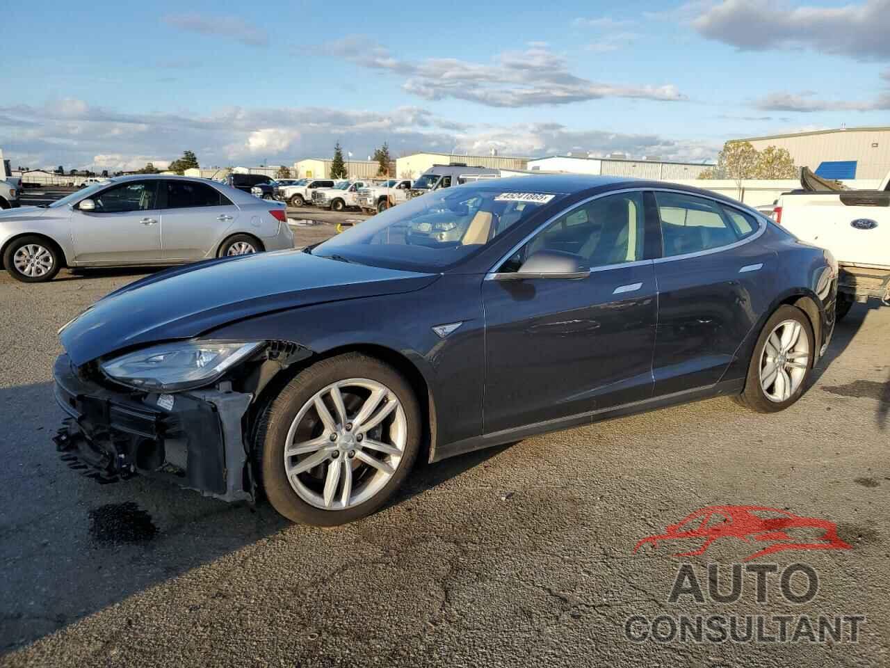 TESLA MODEL S 2014 - 5YJSA1H17EFP52506