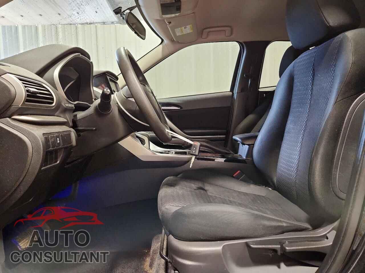MITSUBISHI ECLIPSE 2018 - JA4AT3AA3JZ041685