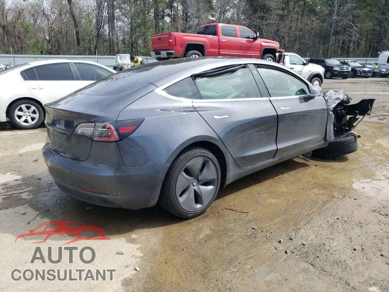 TESLA MODEL 3 2018 - 5YJ3E1EA2JF056837