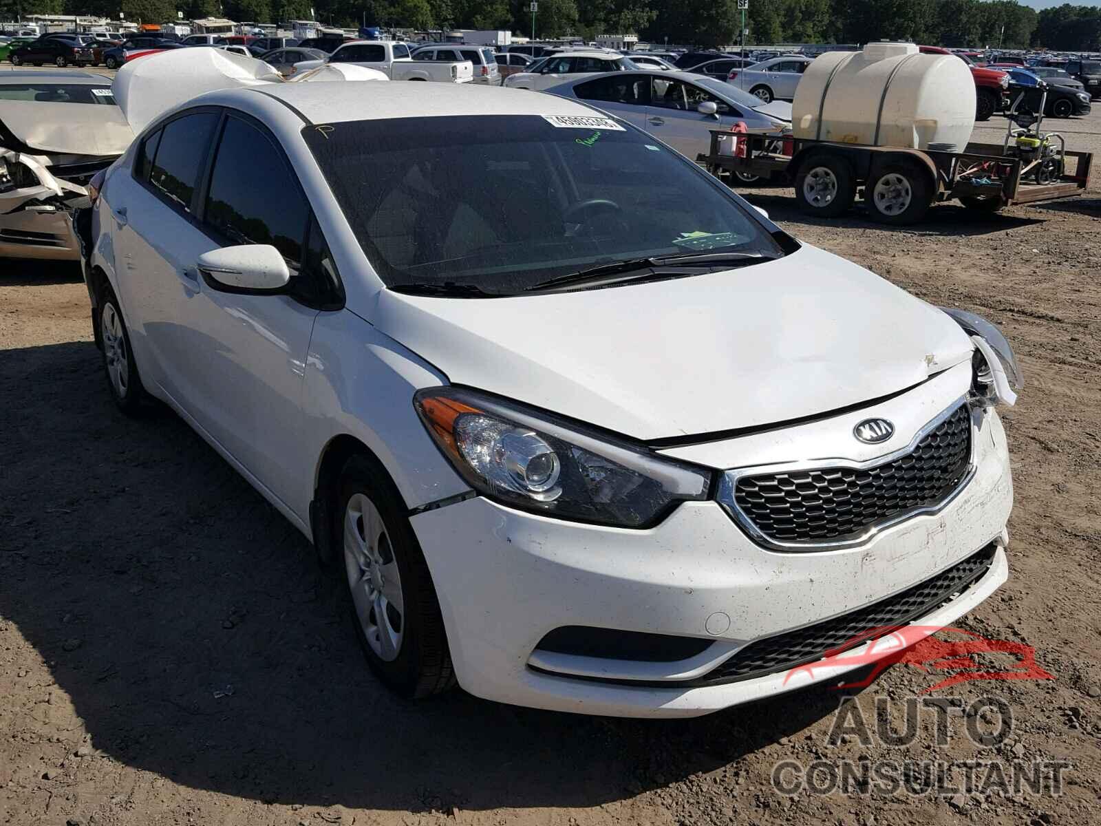KIA FORTE 2016 - KNAFX4A63G5502964