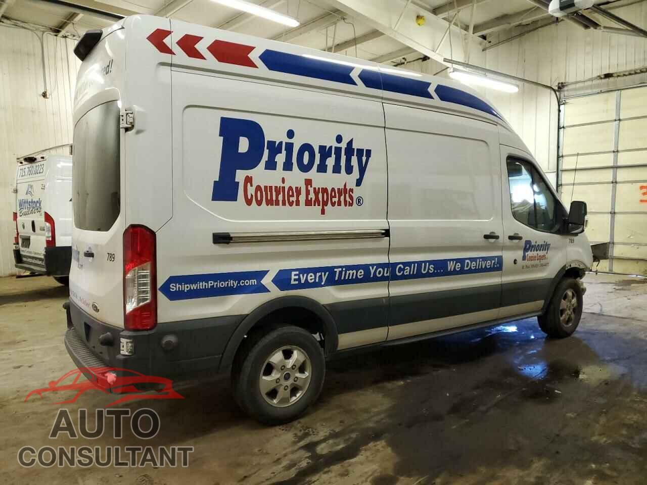 FORD TRANSIT 2018 - 1FTYR2XM6JKB47491