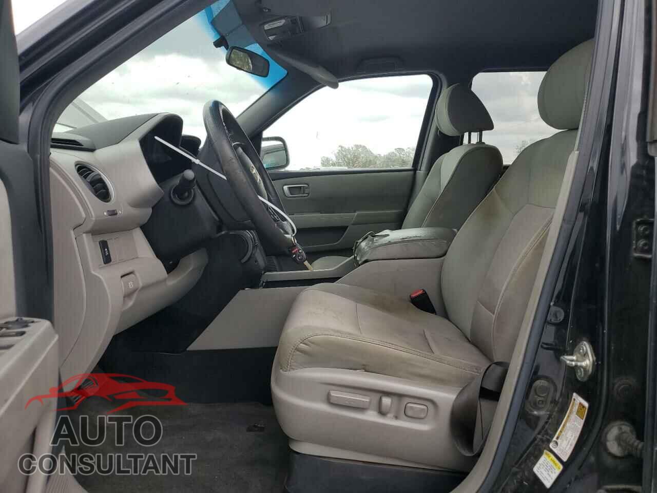 HONDA PILOT 2012 - 5FNYF3H48CB044053