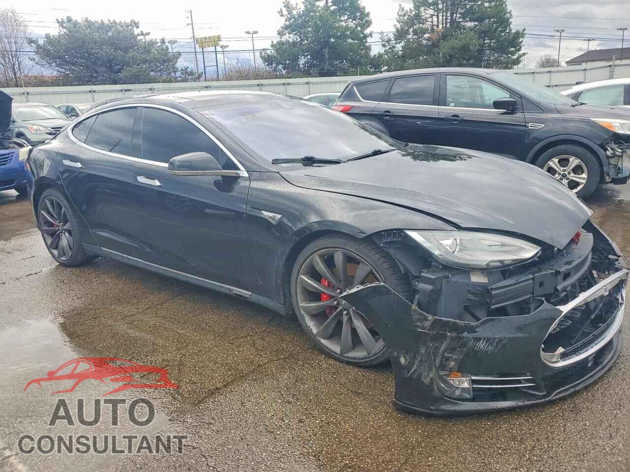 TESLA MODEL S 2014 - 5YJSA1H20EFP66661
