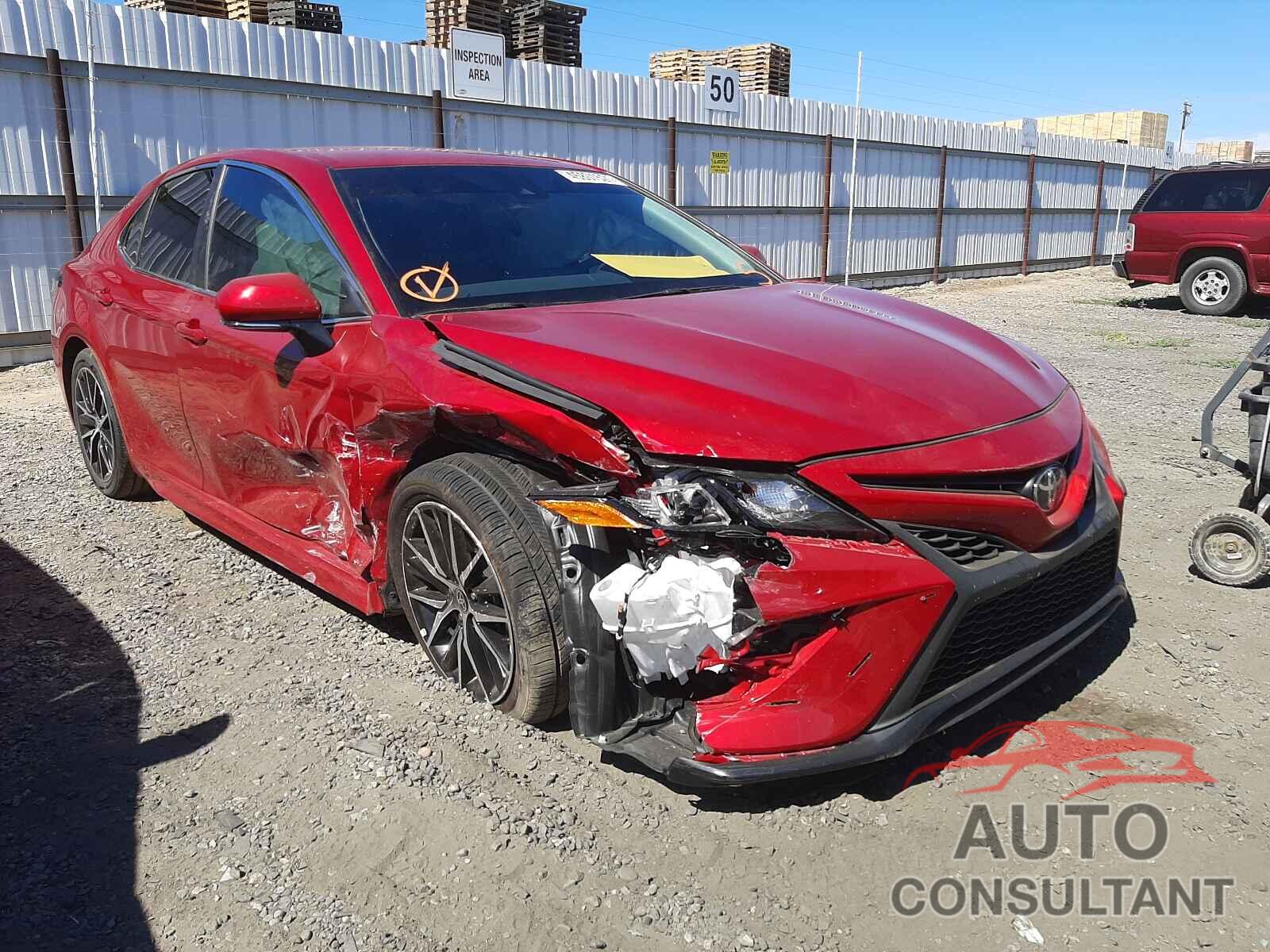 TOYOTA CAMRY 2021 - 4T1T11AK8MU449565