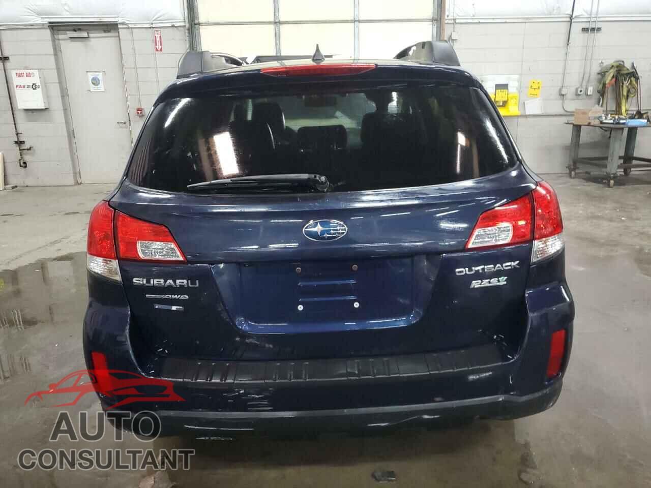 SUBARU OUTBACK 2014 - 4S4BRBPC8E3269651