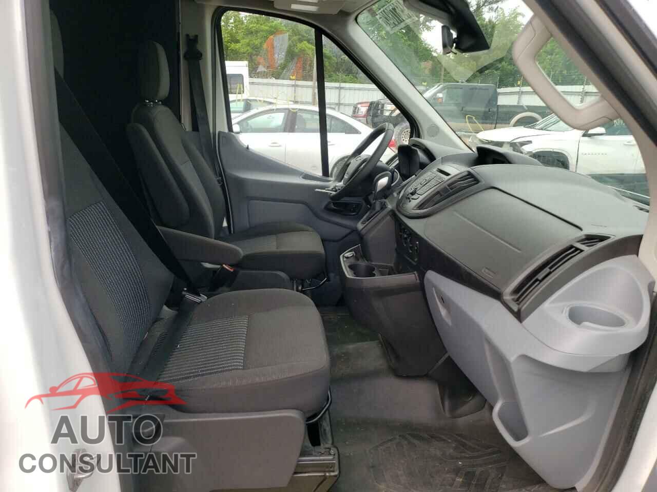 FORD TRANSIT CO 2019 - 1FTYR2CM7KKA88863