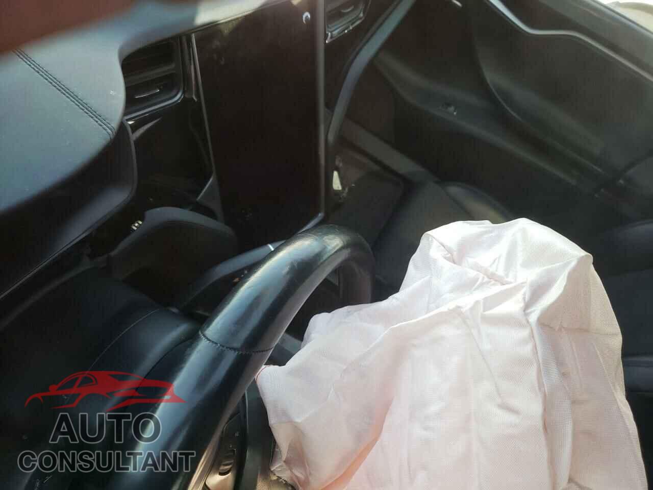 TESLA MODEL S 2018 - 5YJSA1E20JF293777