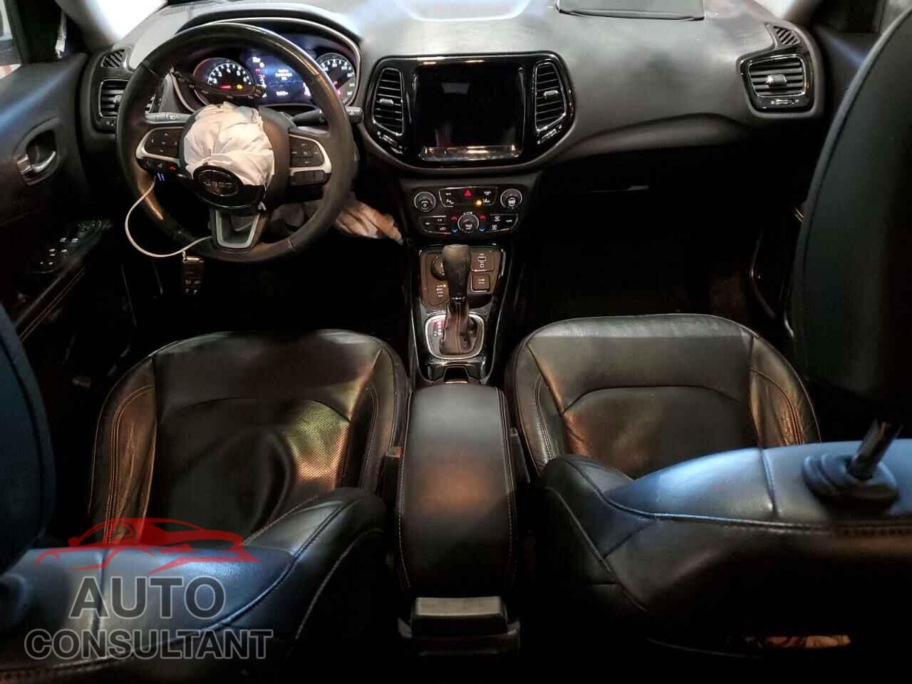 JEEP COMPASS 2017 - 3C4NJDCB5HT631509