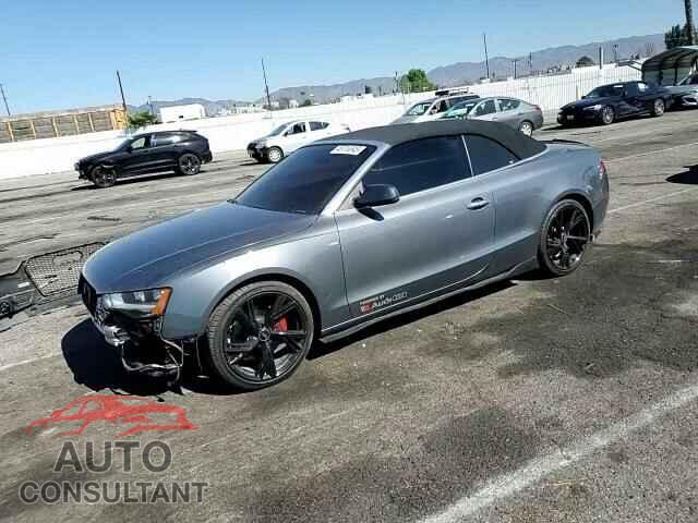 AUDI A5 2013 - WAUCFAFH4DN008039