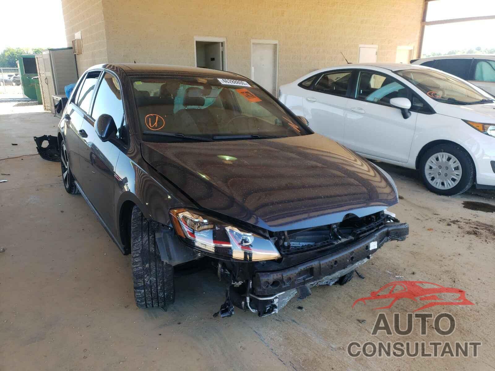 VOLKSWAGEN GTI 2018 - 3VW447AUXJM279100