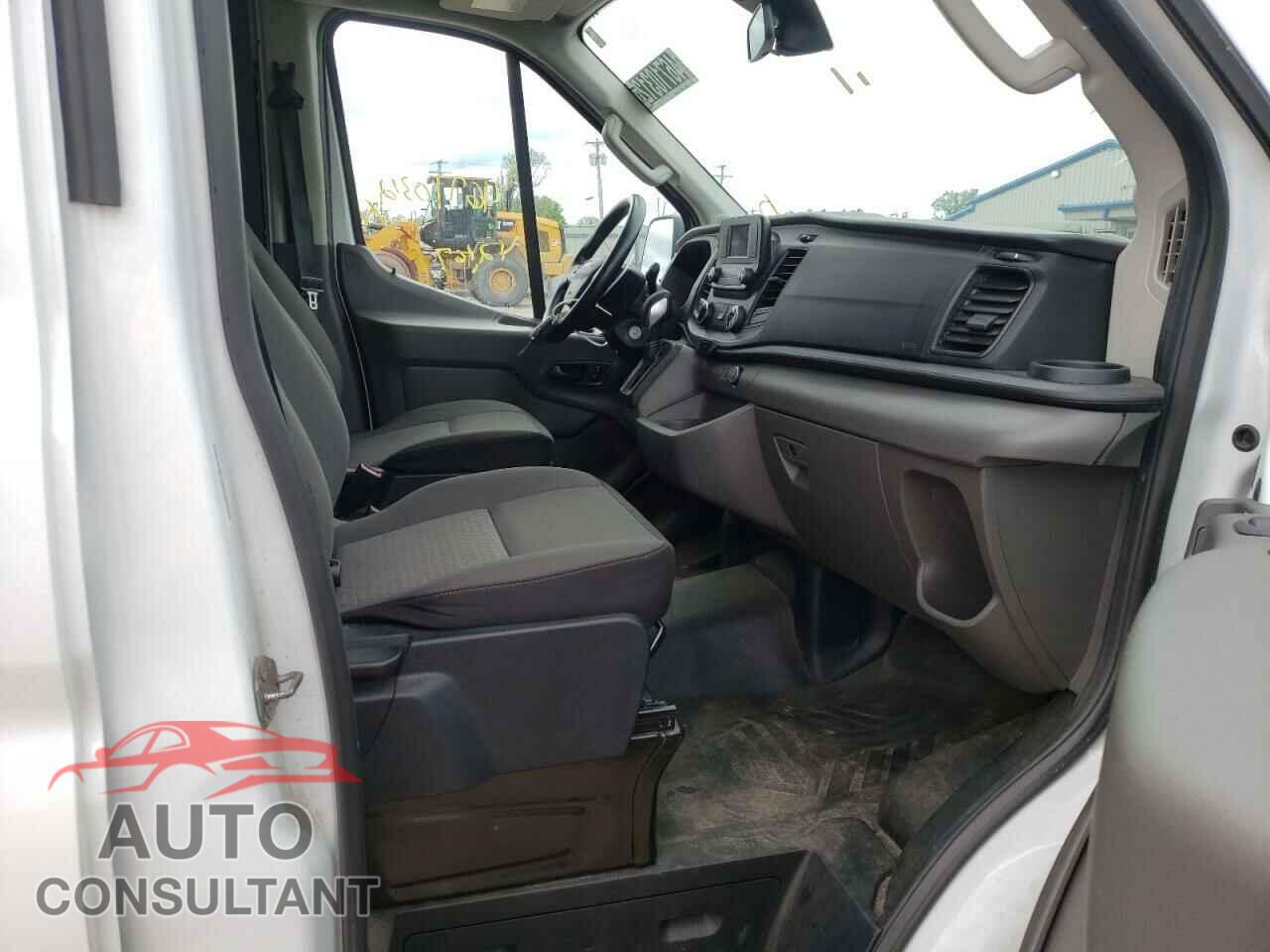 FORD TRANSIT CO 2020 - 1FTBR2C80LKA04408