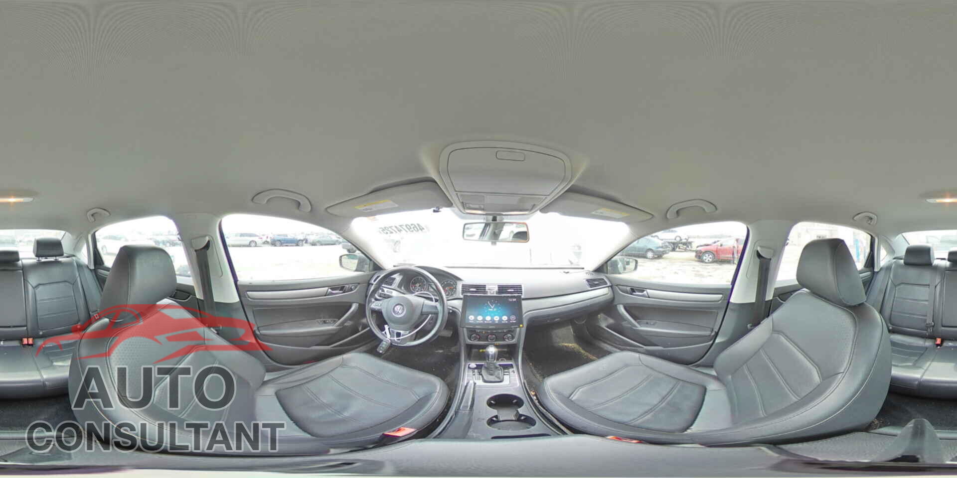 VOLKSWAGEN PASSAT 2015 - 1VWAT7A37FC092208