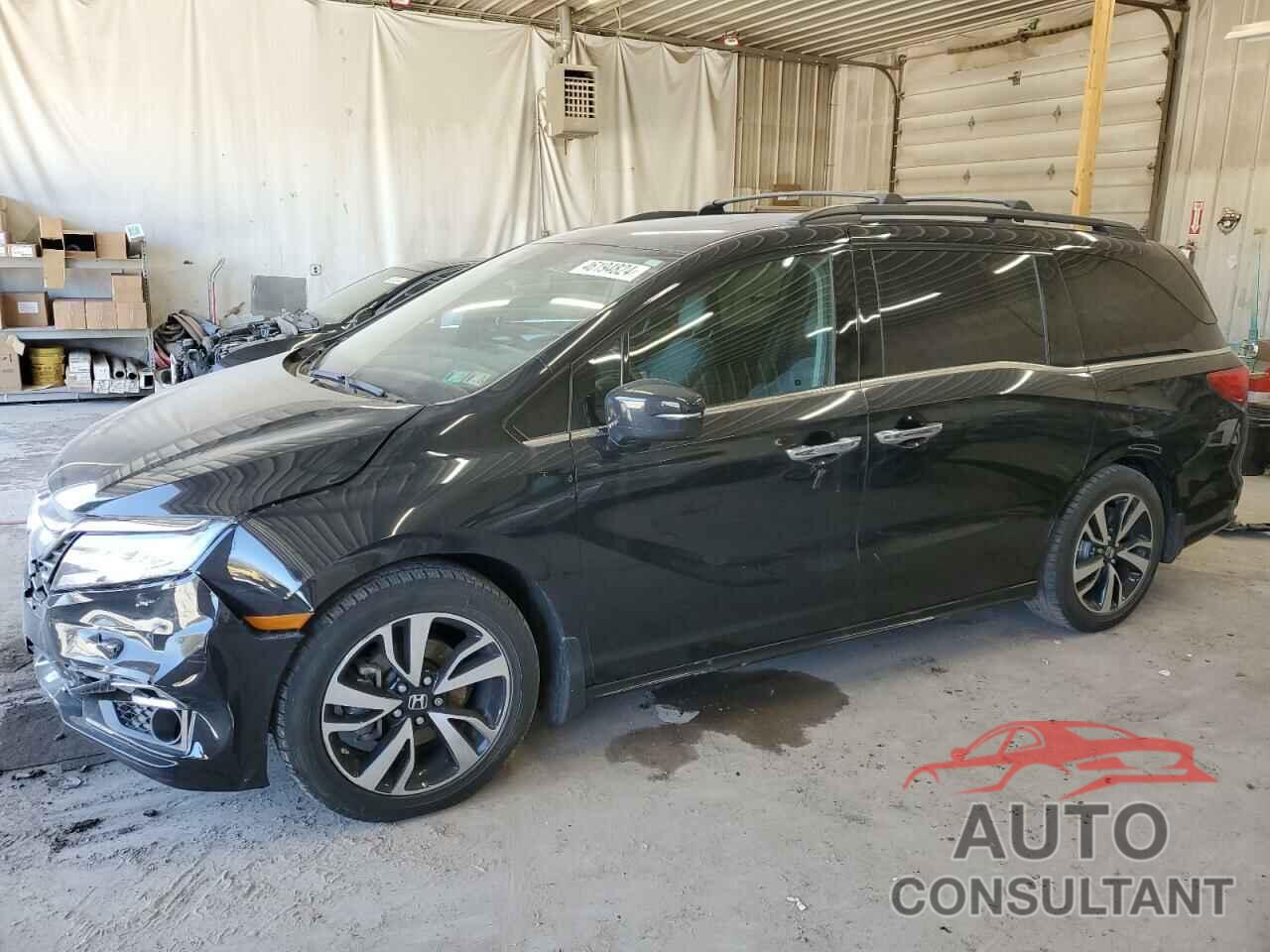 HONDA ODYSSEY 2018 - 5FNRL6H90JB002905