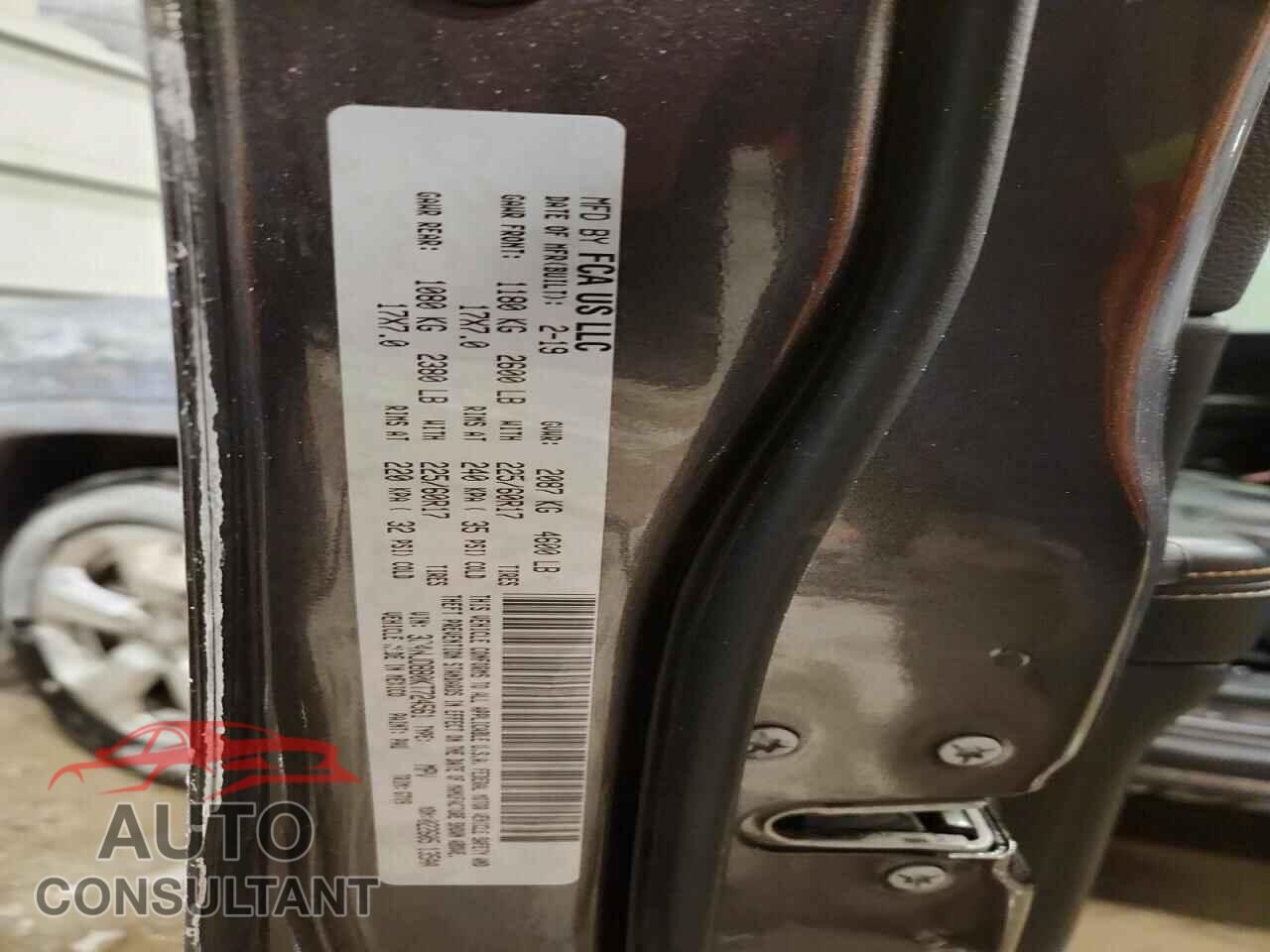 JEEP COMPASS 2019 - 3C4NJDBB0KT724561