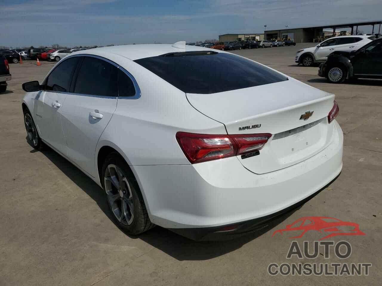 CHEVROLET MALIBU 2022 - 1G1ZD5ST2NF120539