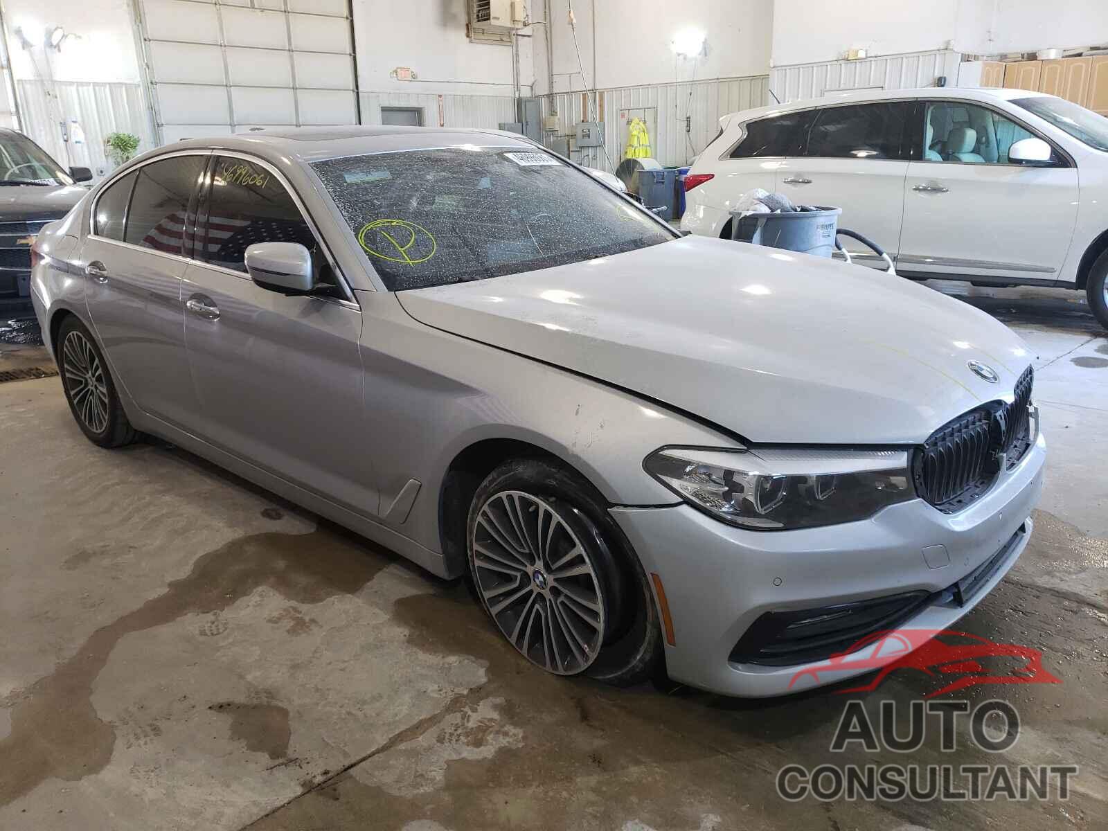 BMW 5 SERIES 2017 - WBAJA7C33HG903923