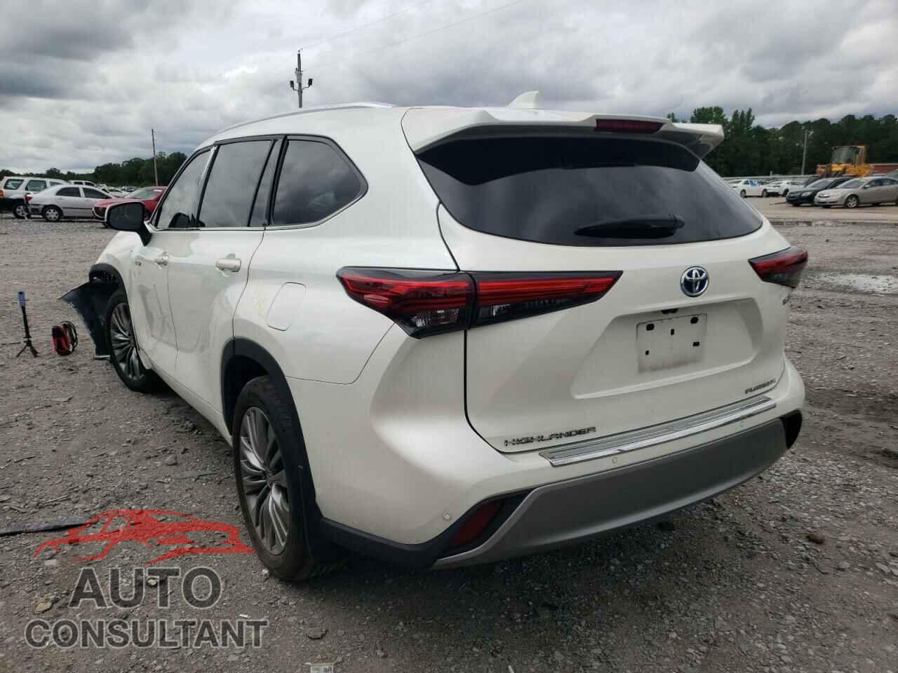 TOYOTA HIGHLANDER 2021 - 5TDEBRCH7MS020691