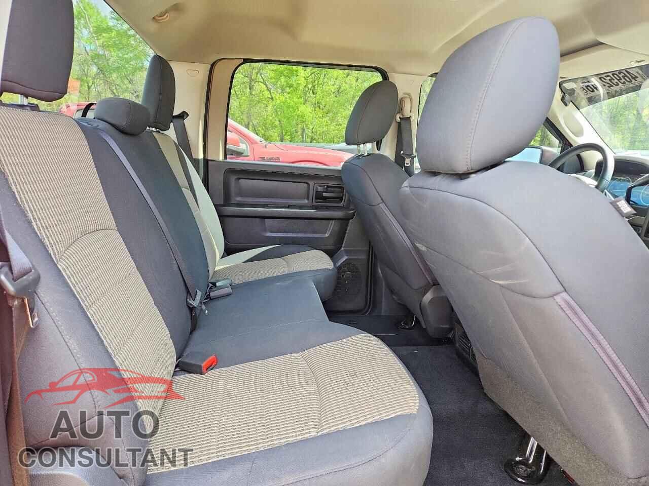 DODGE RAM 1500 2012 - 1C6RD6KT8CS330877
