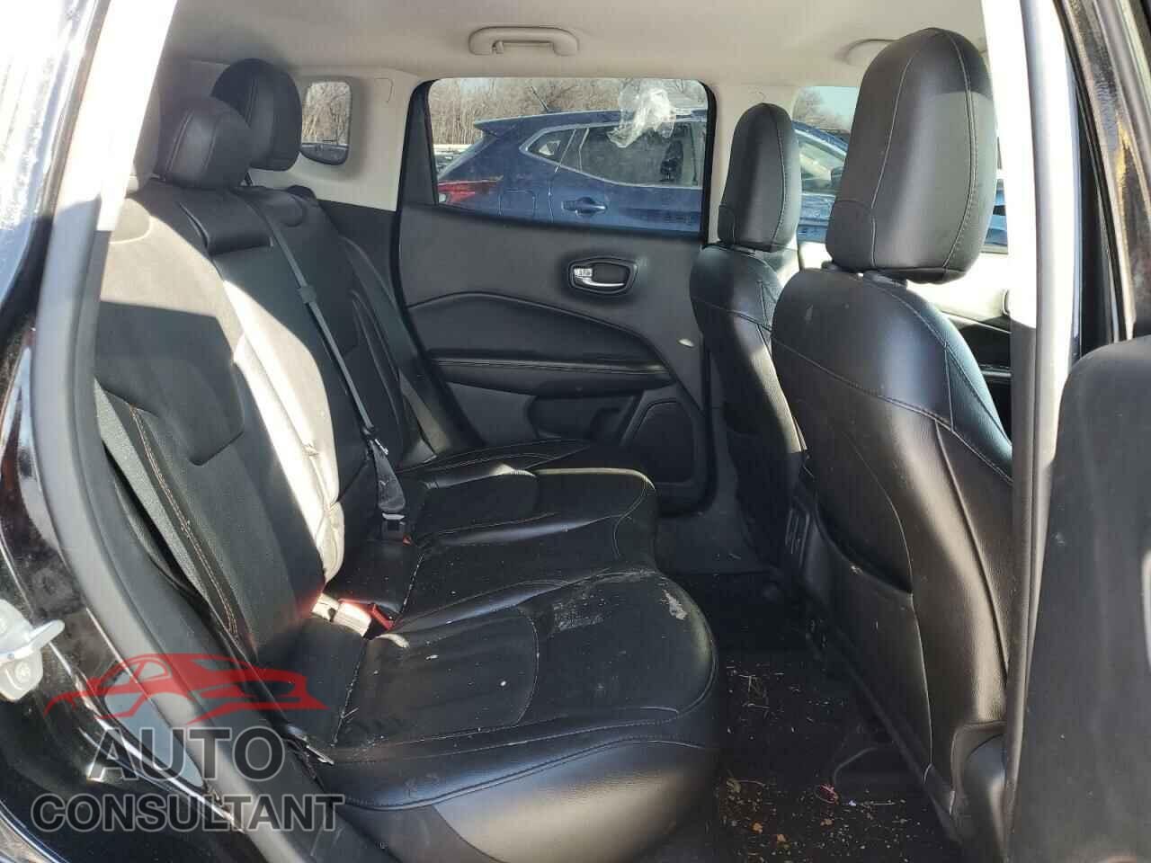 JEEP COMPASS 2020 - 3C4NJDCB4LT221275