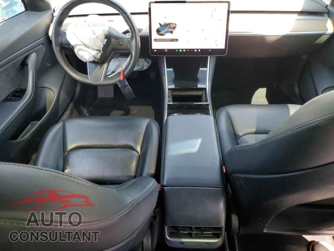 TESLA MODEL 3 2018 - 5YJ3E1EA3JF101476