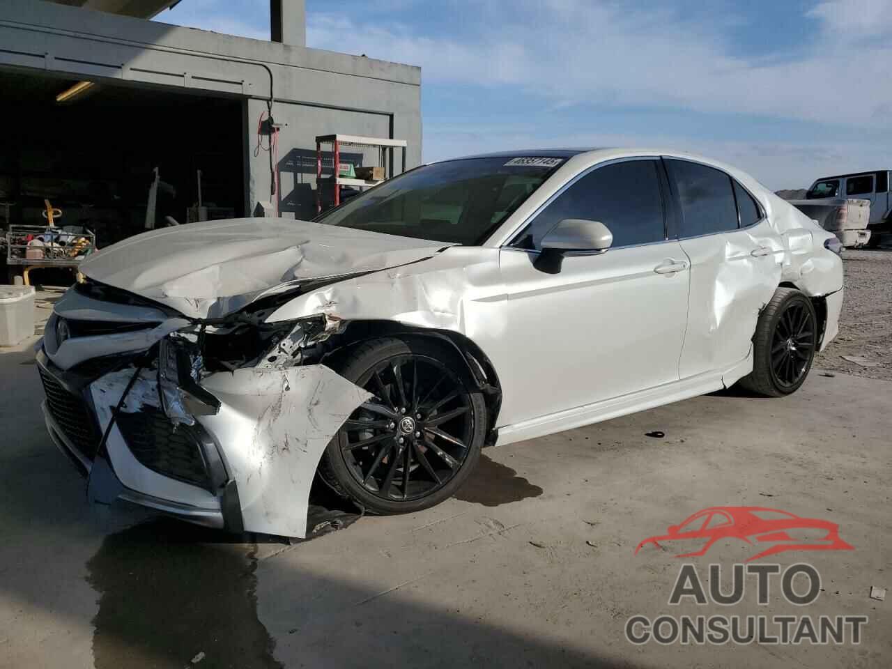 TOYOTA CAMRY 2021 - 4T1K61AK6MU523871