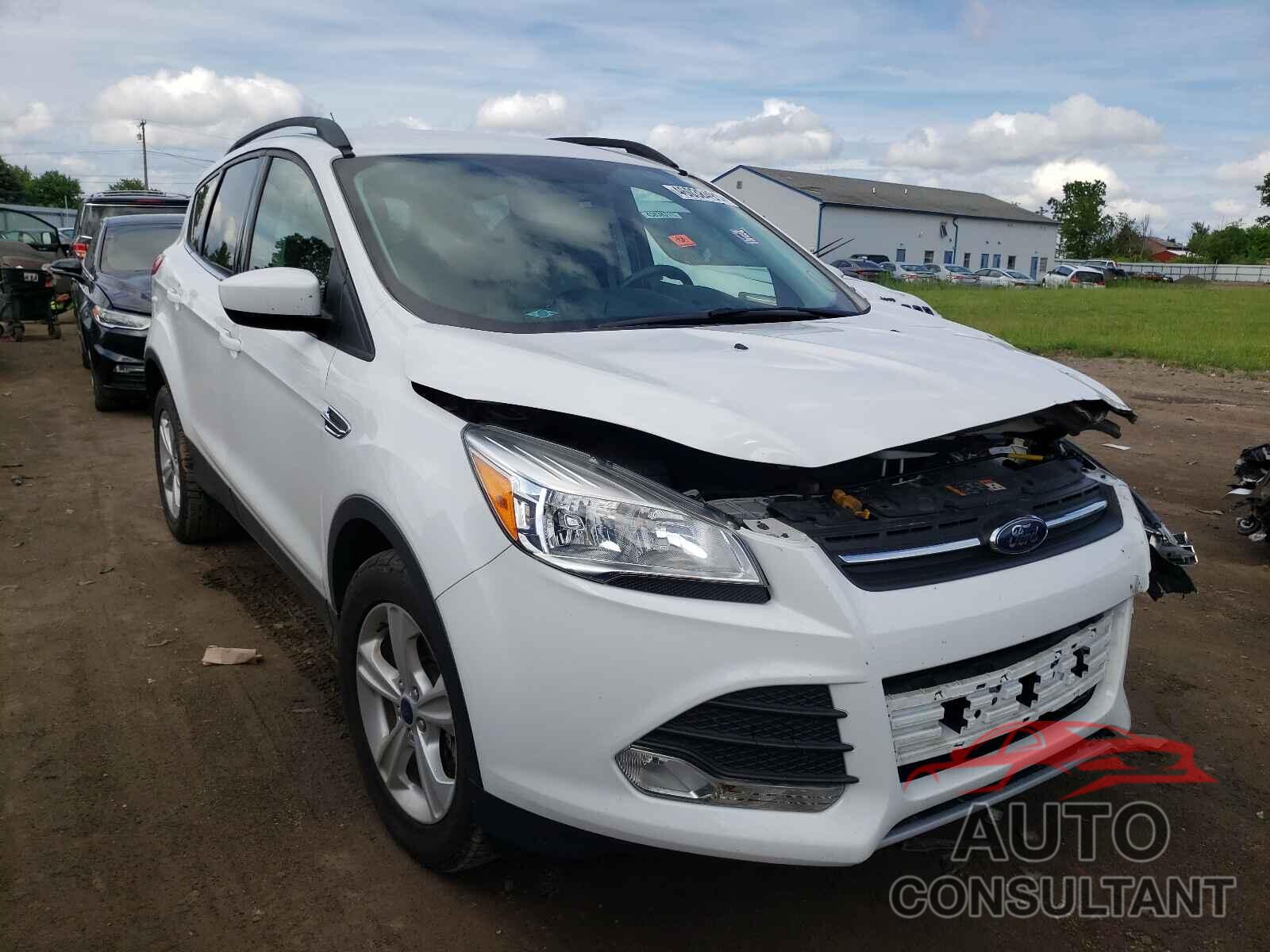 FORD ESCAPE 2016 - 1FMCU9GX1GUC17807