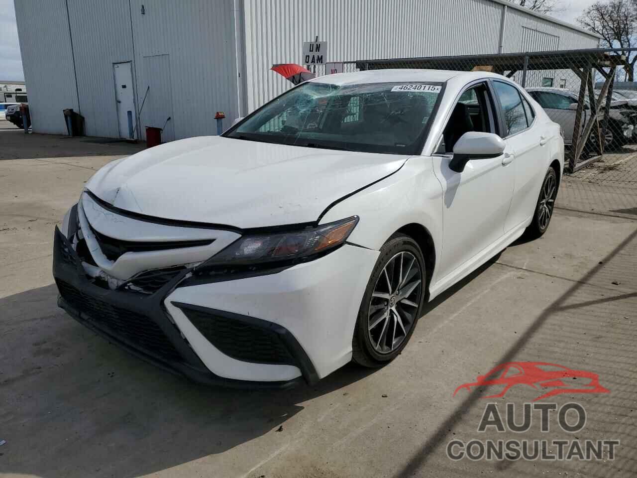 TOYOTA CAMRY 2021 - 4T1G11AK7MU586448