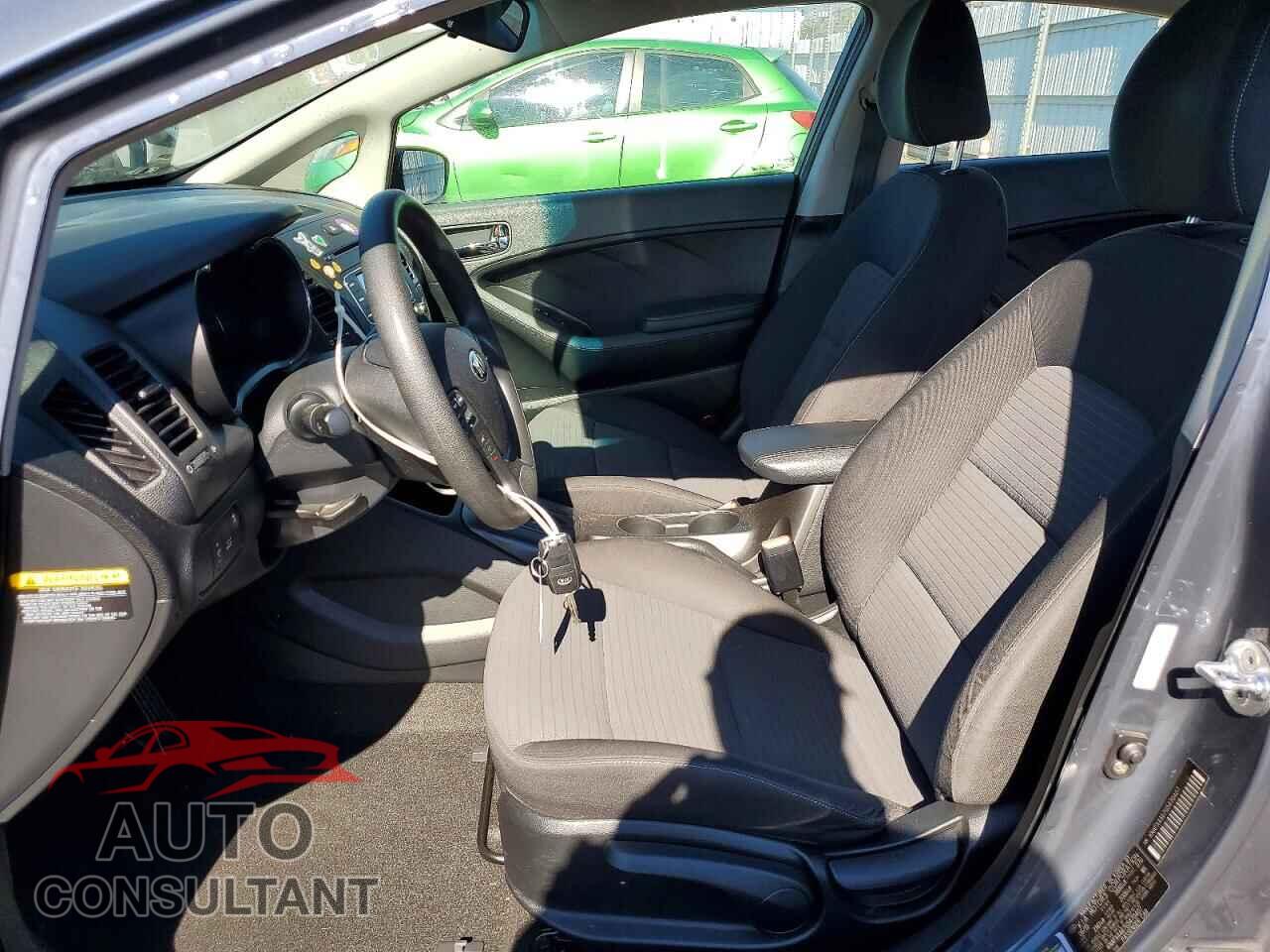 KIA FORTE 2016 - KNAFX4A67G5470407