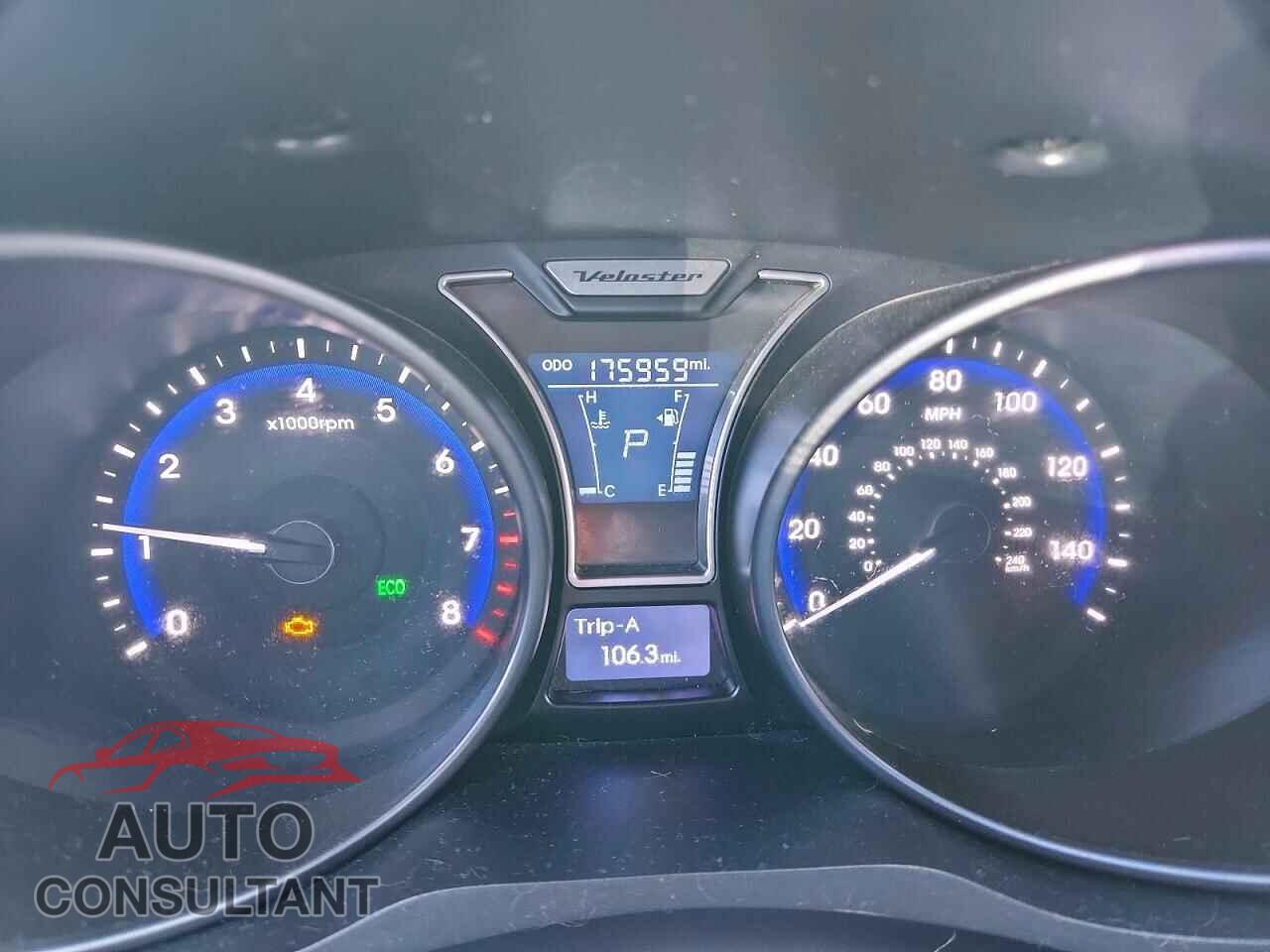 HYUNDAI VELOSTER 2013 - KMHTC6AE5DU143568