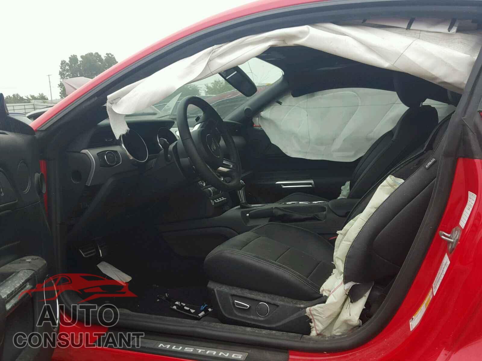 FORD MUSTANG 2018 - 1FA6P8TH8J5156545