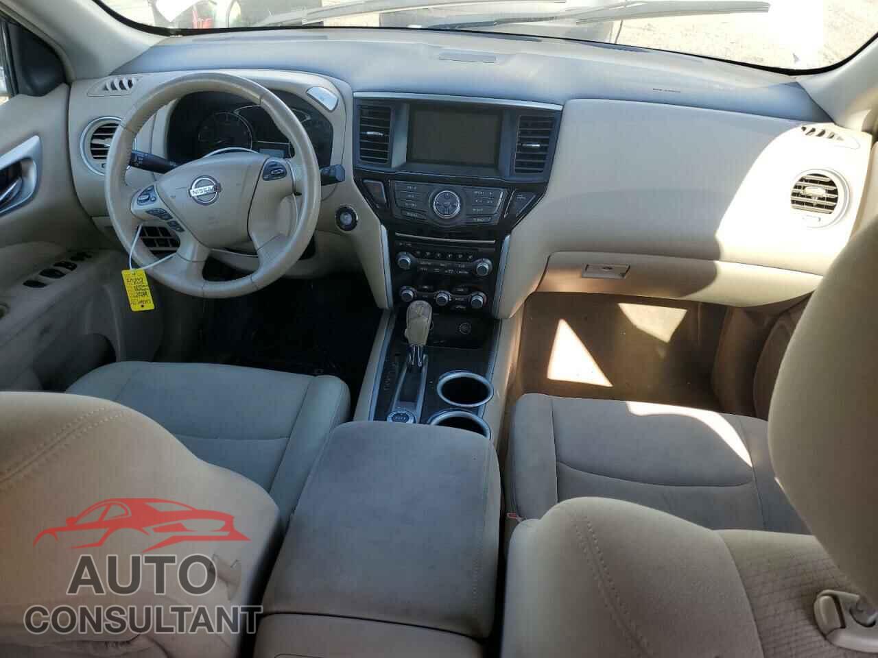 NISSAN PATHFINDER 2013 - 5N1AR2MM6DC637459