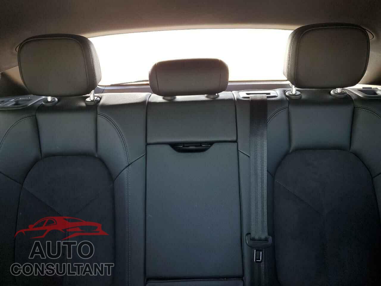 PORSCHE MACAN 2021 - WP1AB2A50MLB36670
