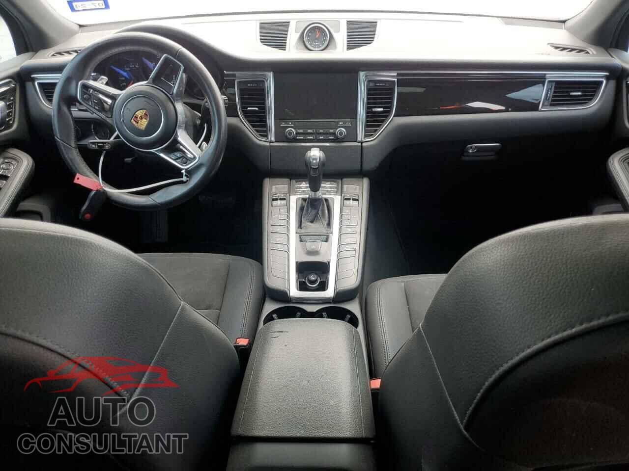 PORSCHE MACAN 2018 - WP1AA2A54JLB07834