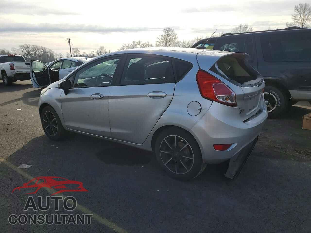 FORD FIESTA 2015 - 3FADP4EJ2FM153237