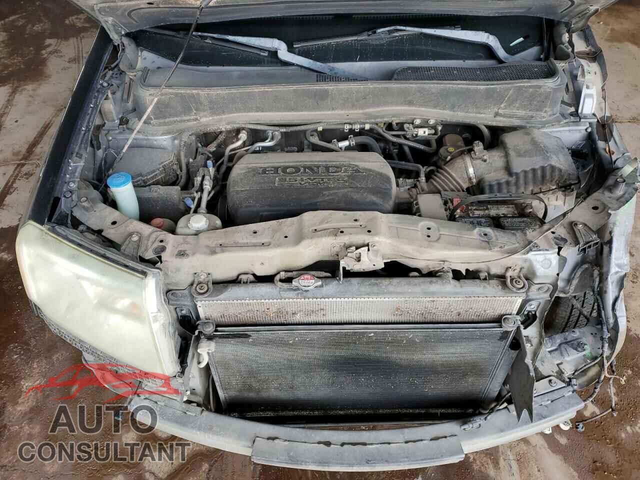 HONDA PILOT 2013 - 5FNYF3H49DB006610