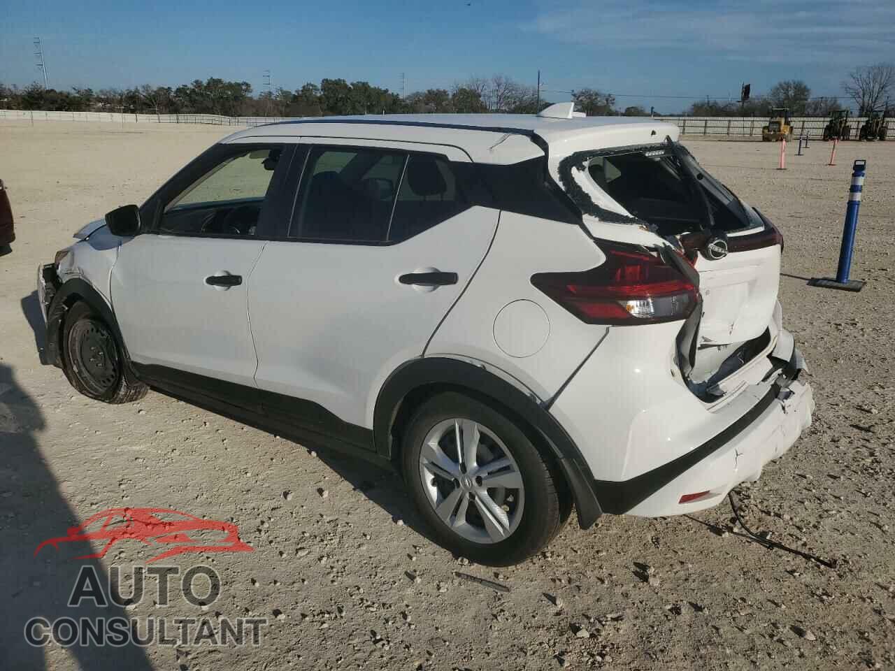 NISSAN KICKS 2022 - 3N1CP5BV8NL487525