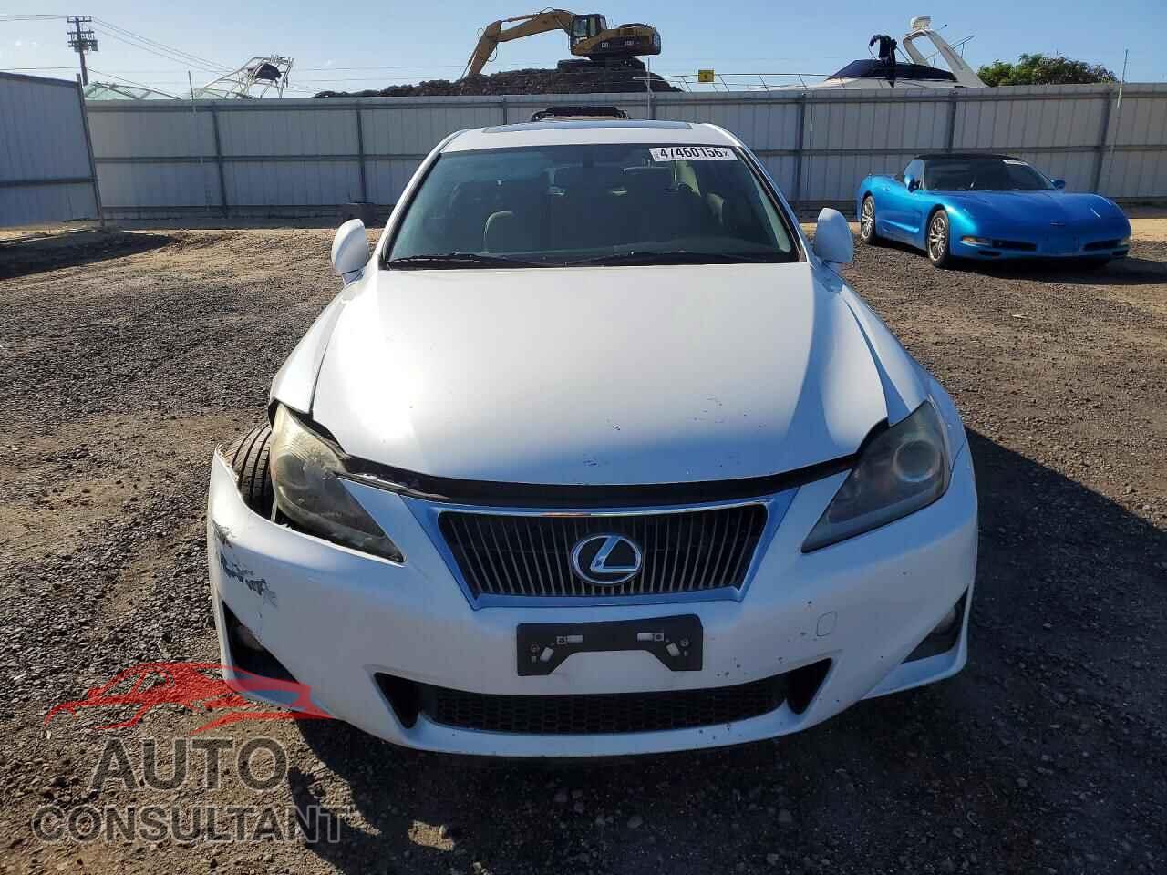 LEXUS IS 2012 - JTHBF5C24C5172605