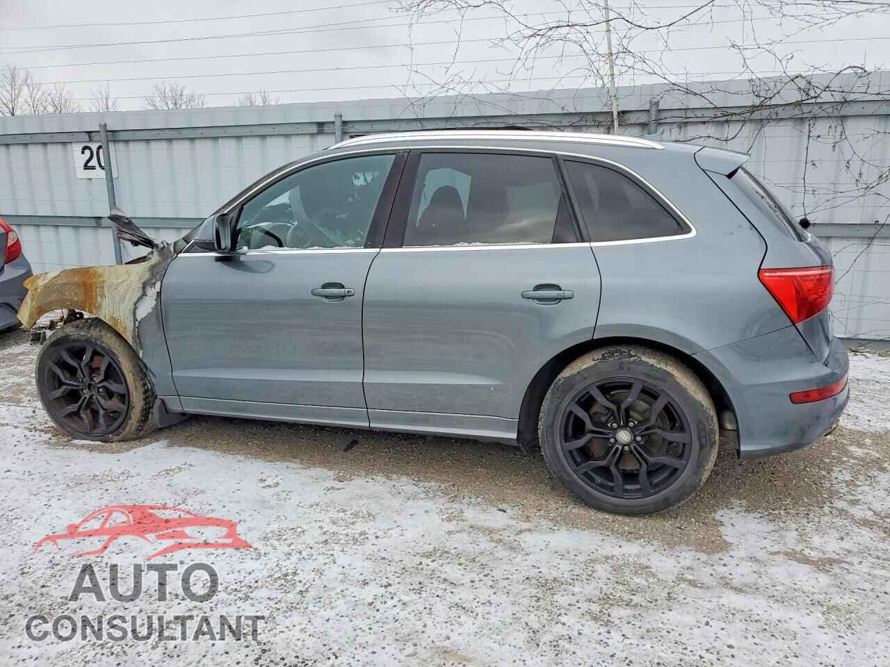 AUDI Q5 2012 - WA1MKCFP2CA006165