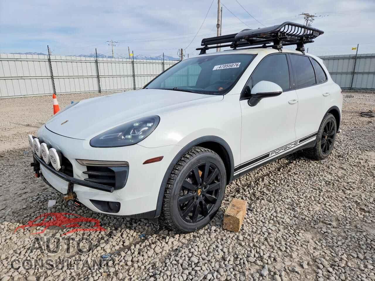 PORSCHE CAYENNE 2016 - WP1AA2A21GLA05194