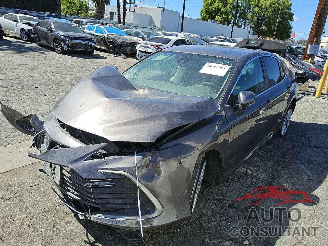 TOYOTA CAMRY 2023 - 4T1R11AKXPU764124