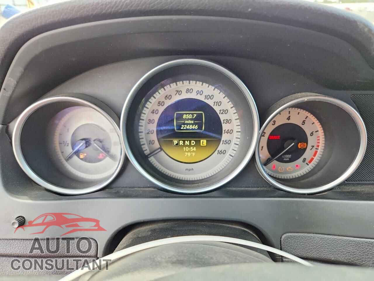 MERCEDES-BENZ C-CLASS 2012 - WDDGF4HB2CA605877